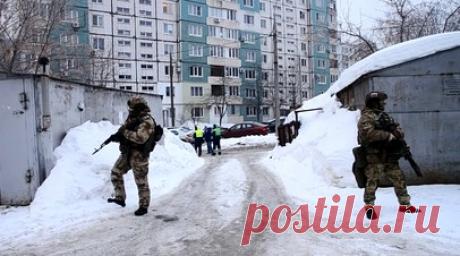 Действовал под патронажем украинских спецслужб: в ФСБ заявили о предотвращении теракта, который планировал пособник РДК. В Самарской области предотвращён теракт, который планировал пособник запрещённой организации «Русский добровольческий корпус»*. По данным ФСБ, злоумышленник намеревался устроить взрыв в здании пункта приёма гуманитарной помощи одной из волонтёрских организаций. Во время его задержания сработало имевшееся у подозреваемого взрывное устройство, в результате чего он получил…