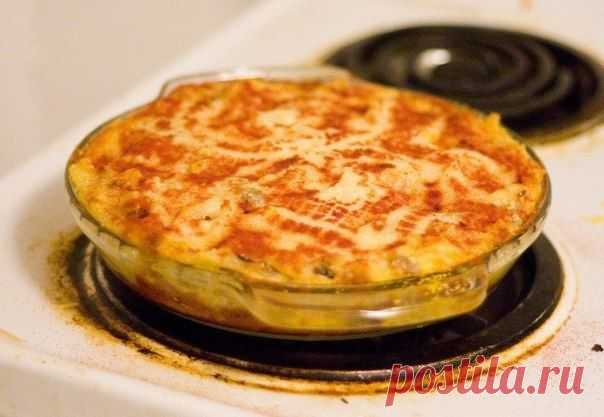 Ленивый пирог с капустой и яйцами в майонезе / Свежие рецепты