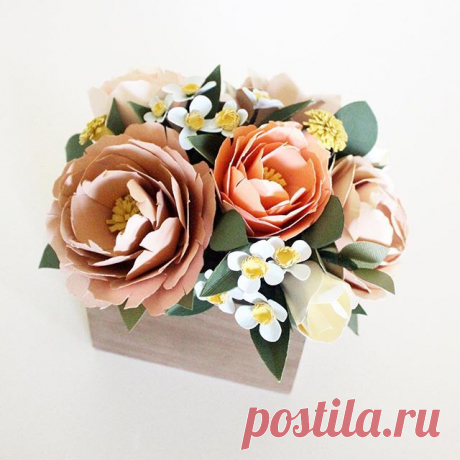 New paper flower workshop dates available on our events page! #handmadebysarakim