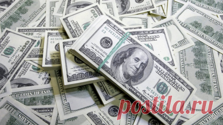 Белорусские «тунеядцы» уже заплатили государству $450 тыс