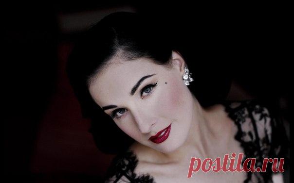 Ты можешь быть самым спелым и красивым персиком, но всегда найдется кто-то, кто просто не любит персики.

Дита Фон Тиз