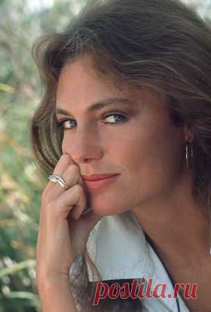 Жаклин Биссет (Jacqueline Bisset)
 13 сентября, 1944