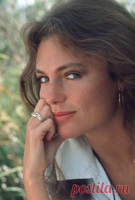 Жаклин Биссет (Jacqueline Bisset)
 13 сентября, 1944