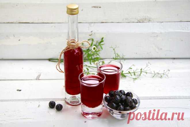 Настойка из черноплодной рябины