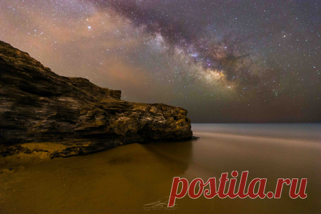 CG-18/6 Foto realizada en 2 exposiciones, una para el cielo y otra para el suelo. EXIF Cielo: ISO 6400 EXP 30" F2.8 EXIF Suelo: ISO 1600 EXP 200" F2.8 Canon 6D + 16-35 Canon L Editadas y unidas con Photoshop CC.
