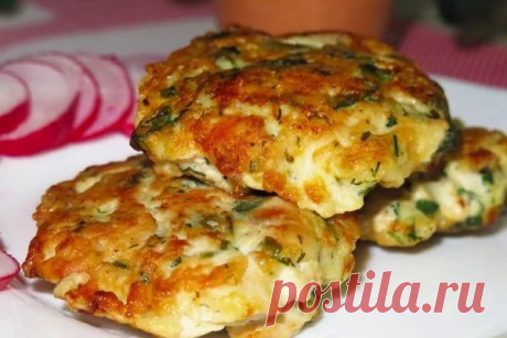 КУРИНЫЕ КОТЛЕТКИ С ОВОЩАМИ - Кушать подано!   Предлагаем приготовить очень вкусные котлетки. Они подойдут, как для взрослого, так и для детского стола. Продукты: 1. Куриная грудка — 1 шт. 2. Картофель — 2 шт. 3. Морковь — 1 шт. 4. Лук — 1 шт. 5. Кабачок — 1 шт. 6. Чеснок — 2 зубка 7. Зелень укропа и петрушки, соль, перец, …