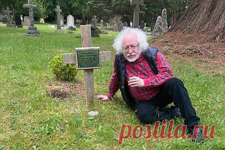 Опубликовано фото заброшенной могилы Бориса Березовского в Лондоне - Life Идеи