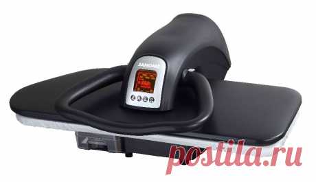 Купить гладильный пресс JANOME серии EXELLENT модель 5600 (white) и 5700 (black)
Это образцовая модель,  доведенная до совершенства,  с предельно большой гладильной платформой  82 х 29 см. Супер вариант для глажки белья больших объемов в минигостиницах, барах, ресторанах, салонах красоты, ателье, крупных домовладениях. Сильный паровой удар, большая платформа,  двойное проглаживание – отутюжит до 8 слоев ткани за секунды. Все последние модификации сочетаются в паровых прессах JANOME.