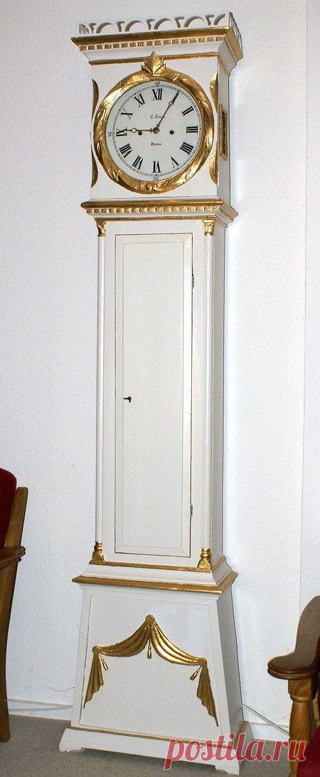 Непередаваемый колорит напольных часов — Роскошь и уют