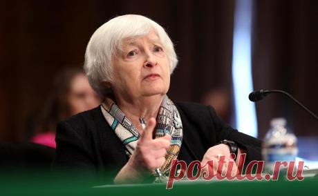 Йеллен усомнилась в способности G7 изъять активы России к лету. В странах «Большой семерки» разрабатывают различные сценарии конфискации активов России, но неясно, примут ли они такое решение на саммите, заявила глава Минфина США. Москва считают любые действия с этими средствами воровством