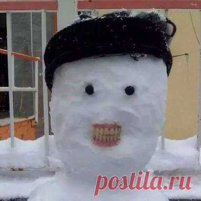 Бабушка не хотела нам дать морковку....Теперь не может найти свои зубы....)))
