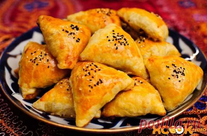Пошаговый фото рецепт приготовления самбусы с мясом по-таджикски в духовке 

Пошаговый фото рецепт приготовления самбусы с мясом по-таджикски в духовке


Описание



Самбуса, которая также известна нам как самса — мучная традиционная выпечка таджикской кухни, сегодня популяр…