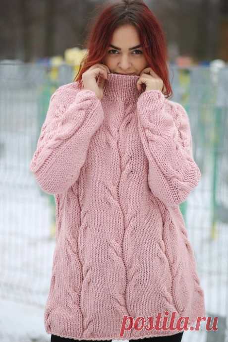 Hand knitted pink sweater for women - MADE TO ORDER —— ABOUT —— It has a cozy and easy to style silhouette that fits for any size and shape of the body. A cable knitted sleeves and tasteful cable…