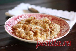 Бесподобная овсянка с яблоками и корицей к завтраку