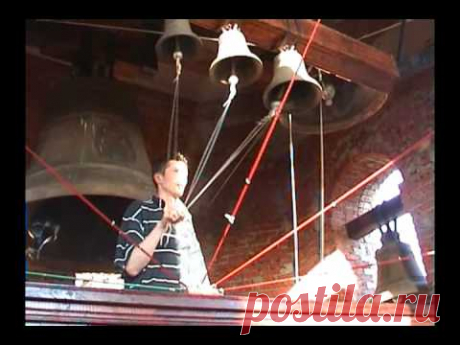 Колокольный звон в храме Воскресения Христова - Bell ringing at church of Resurrection.