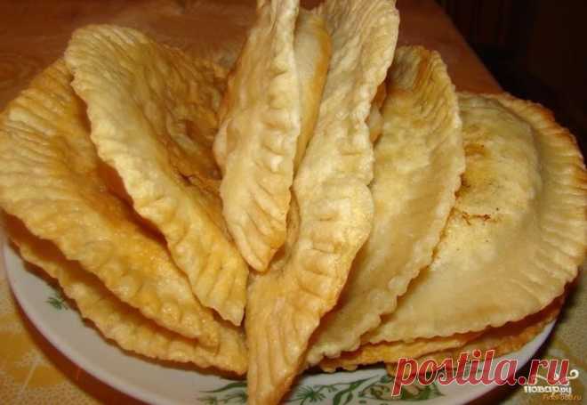 Чебуреки с куриным фаршем - пошаговый кулинарный рецепт на Повар.ру