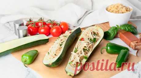 Лодочки из кабачков: 6 рецептов с фаршем, сыром, помидорами — варианты, которые стоит приготовить — читать на Gastronom.ru