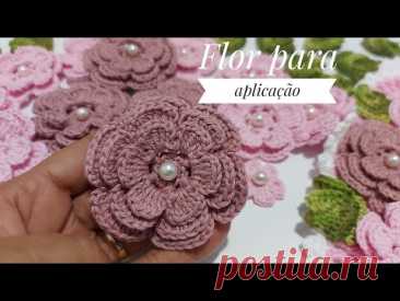 Flor e folhas para aplicação