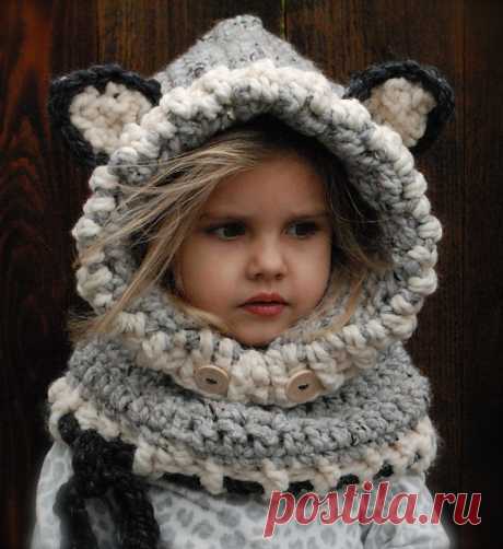 Ravelry: Woodlynn Wolf Cowl pattern by Heidi May