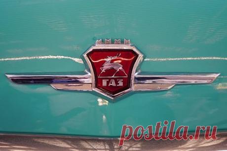 ГАЗ подал к Volkswagen очередной иск. Горьковский автозавод («ГАЗ») продолжает требовать от немецкого автоконцерна Volkswagen возмещение ущерба за расторжение соглашения о контрактной сборке в Нижнем Новгороде через суд. 5 мая российская компания подала третий крупный иск к Volkswagen на сумму 15,575 миллиарда рублей.