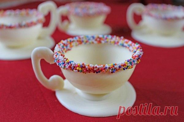 Что получится, если наполнить шоколадом формочки и перевернуть: кондитерские фокусы.