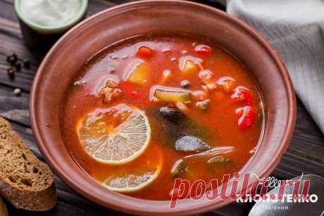 Мясная солянка: простой рецепт от "МастерШефа" Евгения Клопотенко - Новости на KP.UA