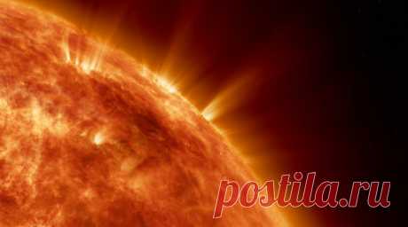 Учёный Садовский рассказал о последствиях крупной вспышки на Солнце. Заместитель заведующего кафедрой ИКИ РАН, специалист по солнечному ветру Андрей Садовский в беседе с RT рассказал о последствиях крупнейшей за семь лет вспышки на Солнце. Читать далее