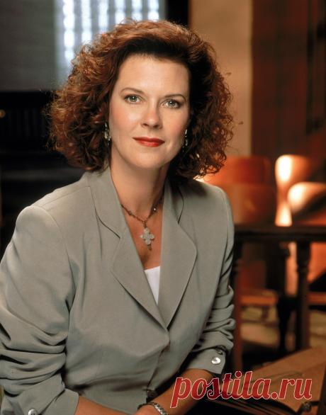 ДжоБет Уильямс, 6 декабря, 1948