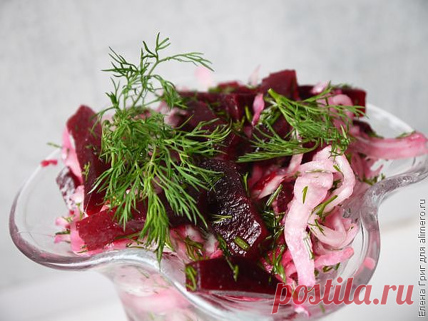 Свекольный салат с квашеной капустой / Рецепты с фото