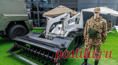 «Зачистка территорий»: в России завершились испытания модернизированного робота-сапёра «Шмель». В России успешно завершились испытания усовершенствованной версии робота-сапёра МГР-4 «Шмель». Об этом заявил директор по производству Ковровского электромеханического завода Кирилл Фудиман. По его словам, комплекс сохранил полную работоспособность после взрыва противопехотной мины мощностью 200 граммов тротила. «Шмель» оснащается тралом с металлическими молотками, которые с огромной скоростью…