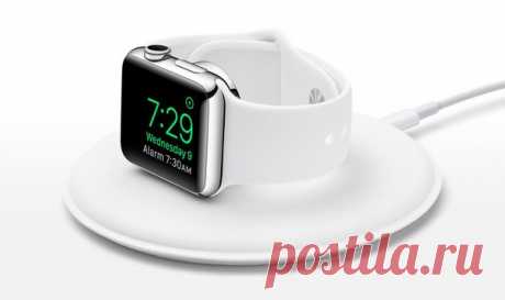 Apple работает над портативным аккумулятором для Apple Watch Патентное бюро США опубликовало новую заявку Apple под названием «Зарядный аппарат для носимых электронных устройств». Изобретение работает по принципу магнитной индуктивности — заряжает с помощью магнитов. Патент состоит из двух частей — отдельный модуль и часть ремешка. Отдельный компонент крепится к задней части Apple Watch. Он может одновременно заряжать себя и часы. В случае, если это часть ремешка, то тут все понятно. Таких…