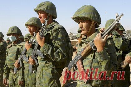 Стало известно о стягивании вооруженных сил Таджикистана и Афганистана к границе. Министерство иностранных дел России фиксирует сообщения о стягивании вооруженных сил Таджикистана и Афганистана к общей границе. В Ведомстве заявили, что с беспокойством наблюдает за нарастанием напряженности. Москва призвала Душанбе и Кабул найти мирные варианты урегулирования ситуации.