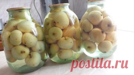 ЗАГОТОВКИ ИЗ ЯБЛОК. 25 РЕЦЕПТОВ. 
====================================== 
ВАРЕНЬЕ-ПЯТИМИНУТКА ИЗ ЯБЛОК 
Подготовленные яблоки нарезать на кусочки 1,5—2 см и засыпать сахаром. Оставить их на час, периодически перемешивая. Когда появится сок, поставить на слабый огонь и довести до кипения, непрерывно энергично помешивая, чтобы яблоки не пригорали. Выложить яблоки в подготовленные стеклянные банки и закатать крышками, хранить в любом месте. 
На 1 кг очищенных от сердцевины и ...