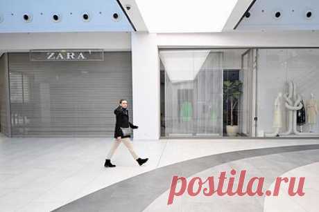 Российские торговые центры попросили помощи у правительства. Российский совет торговых центров (РСТЦ) попросил правительство оказать помощь ретейлерам. Члены РСТЦ, в который входят собственники и управляющие торговыми центрами, отправили письмо министру промышленности и торговли Денису Мантурову с просьбой оказать меры поддержки отечественным ретейлерам.