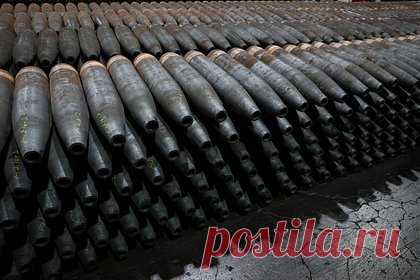 Британского премьера призвали увеличить расходы на склады боеприпасов. В правительстве Великобритании призвали премьер-министра страны Риши Сунака увеличить военные расходы для расширения складов с боеприпасами для поддержки Украины и возможности обеспечить собственную безопасность, поскольку оказалось, что у Лондона недостаточно снарядов для помощи Киеву.