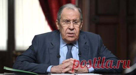 Боуз: Лавров преподал урок этикета журналисту, мешавшему на пресс-конференции. Ирландский журналист Чей Боуз отреагирова на ситуацию с журналистом, который мешал главе российского МИД Сергею Лаврову на пресс-конференции. Читать далее