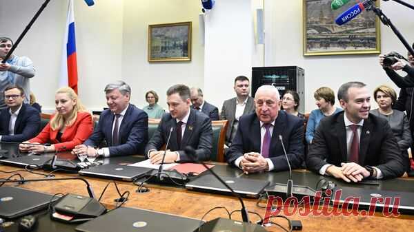 Харитонов подал в ЦИК документы на выдвижение в кандидаты в президенты