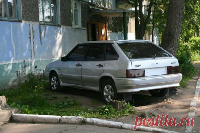Штрафы за парковку на газонах
