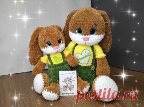 PDF Зайка забавный малыш крючком. FREE crochet pattern; Аmigurumi toy patterns. Амигуруми схемы и описания на русском. Вязаные игрушки и поделки своими руками #amimore - зайка из плюшевой пряжи, плюшевый заяц, зайчик, кролик, зайчонок, крольчонок.