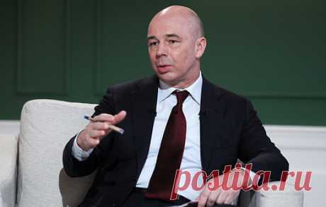 Силуанов заявил, что цена отсечения по бюджетному правилу составит $62-63 за баррель. По словам главы Минфина России, важно, чтобы бюджет не был бездонной бочкой, которая может принимать решение по расходам