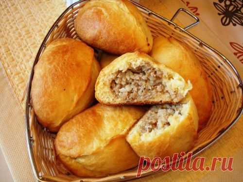 Рецепт вкусных пирожков с рисом и мясом / Простые рецепты