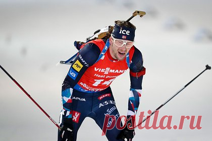 Норвежского биатлониста отстранили от гонки за случайный выстрел. Норвежского биатлониста Стурлу Холм Легрейда отстранили от масс-старта на Кубке мира в швейцарском Ленцерхайде. Причиной стало то, что спортсмен сделал непроизвольный выстрел в отеле. Он рассказал, что проводил холостой тренаж и не знал, что обойма заряжена. Биатлонист извинился за случившееся.