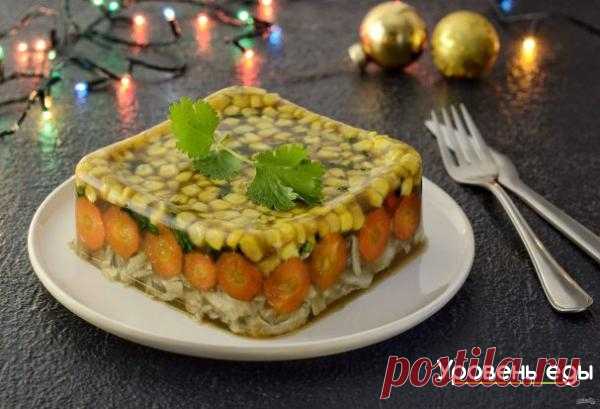 Вегетарианский холодец » Рецепты на Level-Food простые и вкусные домашние рецепты Уровень Еды Если вы отказались от продуктов животного происхождения, то это ещё не значит что нужно лишать себя всех привычных блюд! Поэтому делюсь проверенным рецептом вегетарианского холодца на агар-агаре. Описание приготовления: Ниже я дам пошаговое описание, как приготовить вегетарианский холодец. Главное