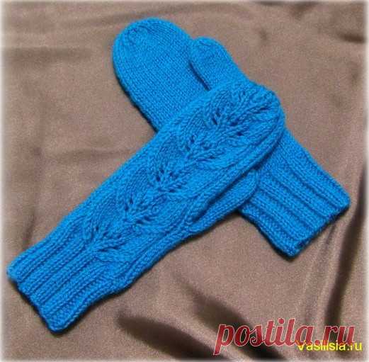 Синие ажурные варежки спицами схема | Вязание спицами и крючком