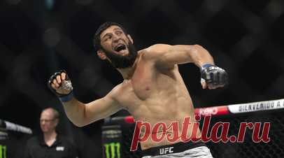 Царукян: Чимаев заслуживает быть чемпионом UFC — он не только топ-боец, но и хороший человек. Второй номер рейтинга UFC в лёгком весе Арман Царукян высказал мнение, что боец российского происхождения Хамзат Чимаев, который выступает под флагом ОАЭ, заслужил стать чемпионом промоушена. Читать далее