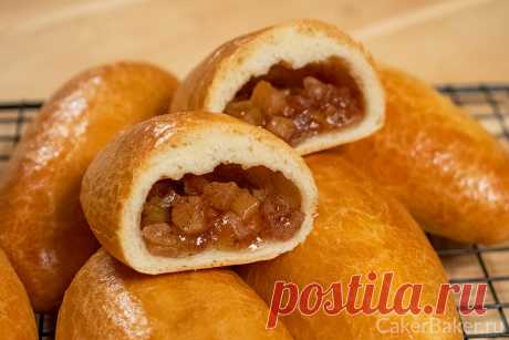 Пирожки с яблоком и корицей | Cakerbaker.ru
Сдобные пирожки с яблоком и корицей – классический вариант домашней выпечки. Сладкая начинка, терпкий аромат корицы и пышное дрожжевое тесто порадуют сладкоежек. Яблочная выпечка по домашнему рецепту никого не оставит равнодушным.