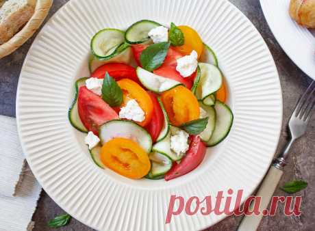Томатный салат с маринованным кабачком на Вкусном Блоге Томатный салат с маринованным кабачком - вкусные проверенные рецепты, подбор рецептов по продуктам, консультации шеф-повара, пошаговые фото, списки покупок на VkusnyBlog.Ru