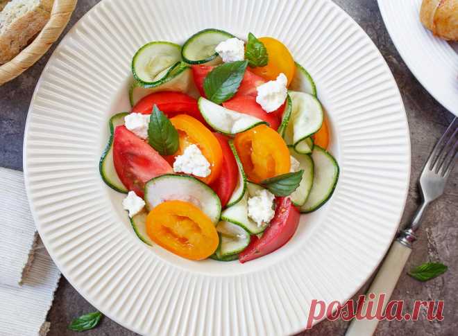 Томатный салат с маринованным кабачком на Вкусном Блоге Томатный салат с маринованным кабачком - вкусные проверенные рецепты, подбор рецептов по продуктам, консультации шеф-повара, пошаговые фото, списки покупок на VkusnyBlog.Ru