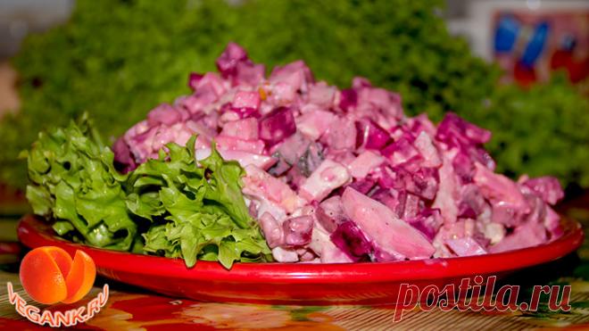 Свекольный салат праздничный