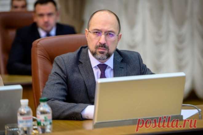 Премьер Украины Шмыгаль призвал Запад «защитить российские города». Шмыгаль в Вашингтоне попросил артиллерийские системы, боеприпасы и самолеты F-16 для Украины.